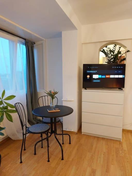 Sweet Dreams Suites Cismigiu Studio Bukarest Exterior foto